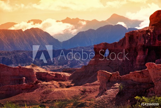Bild på Red Mountain in the vicinity of the town of Cafayate Province of Salta Argentina